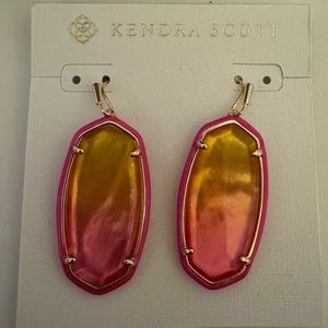 Kendra Scott Elle Enamel earrings in Sunset illusion
